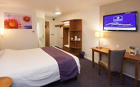 Kings Langley Premier Inn